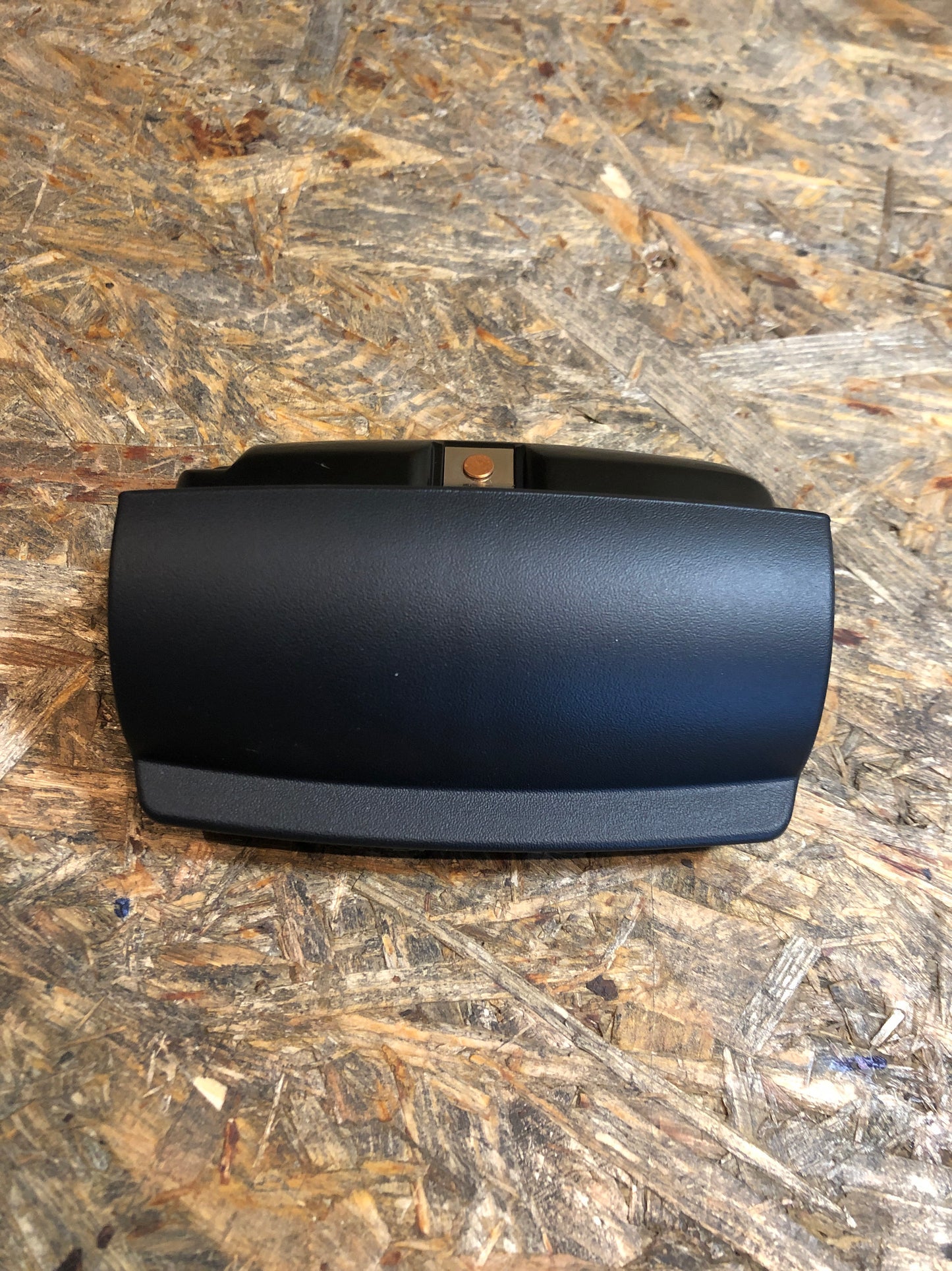 Original GM Opel Vectra B Aschenbecher Neu