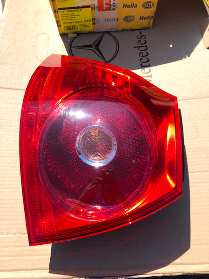 Original Hella VW Golf A5 Heckleuchte links Neu