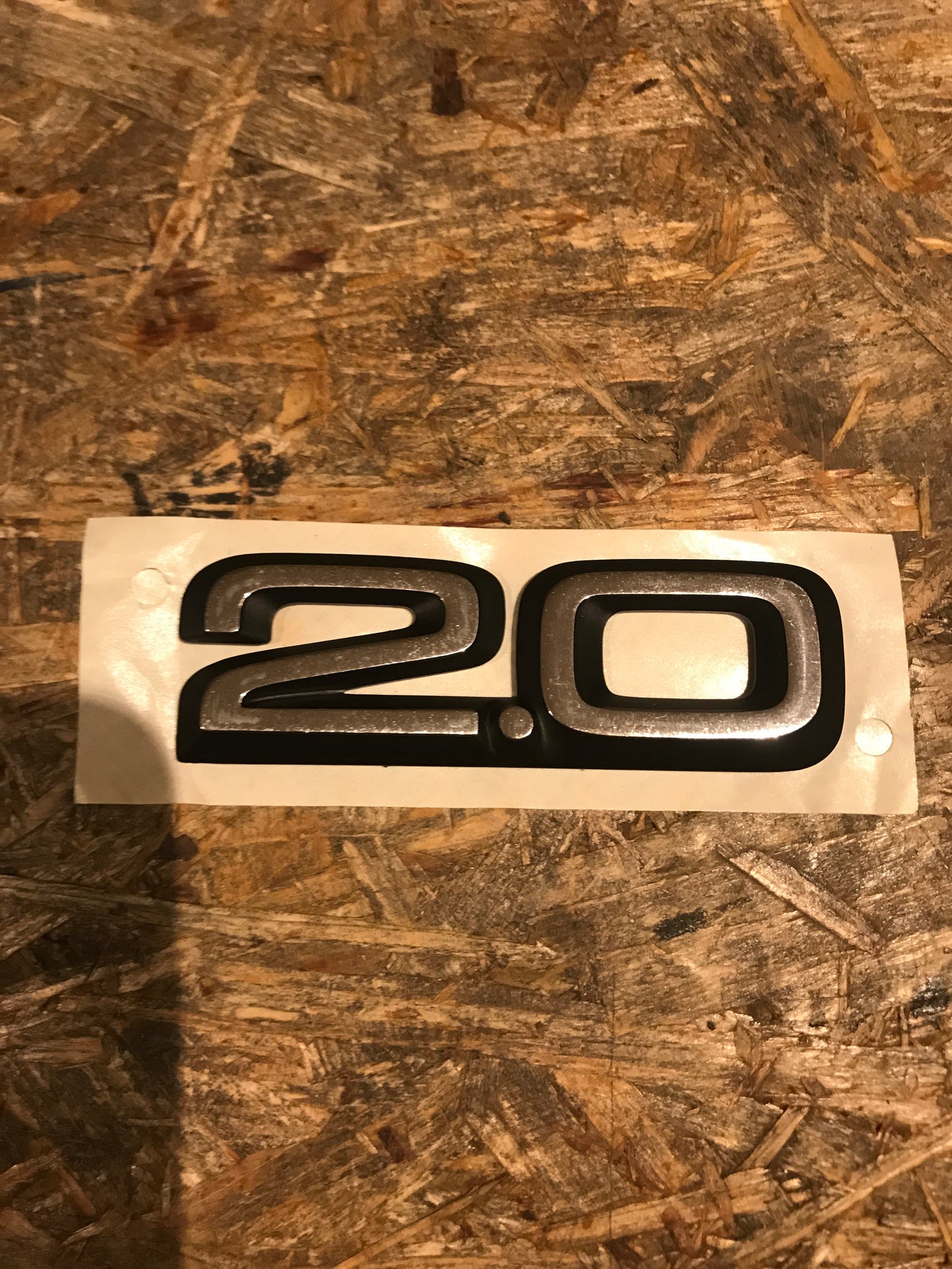 Original 2,0 Emblem für Rekord E NEU