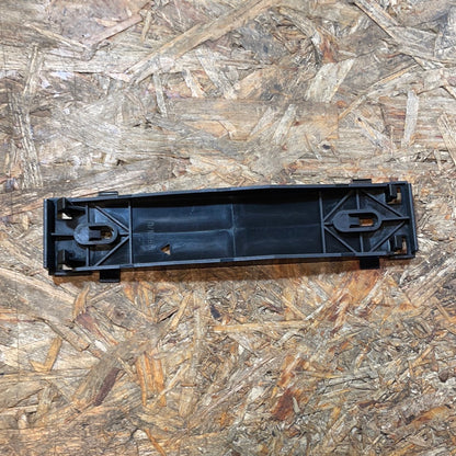 Original GM Opel Astra F Klammer Heckblende Neu