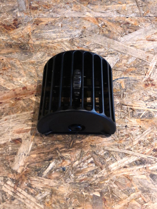 Original GM Opel Omega B Einsatz Luftdüse schwarz hinten Neu