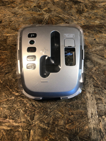 Original GM Chevrolet Captiva Abdeckung Schaltkulisse Neu