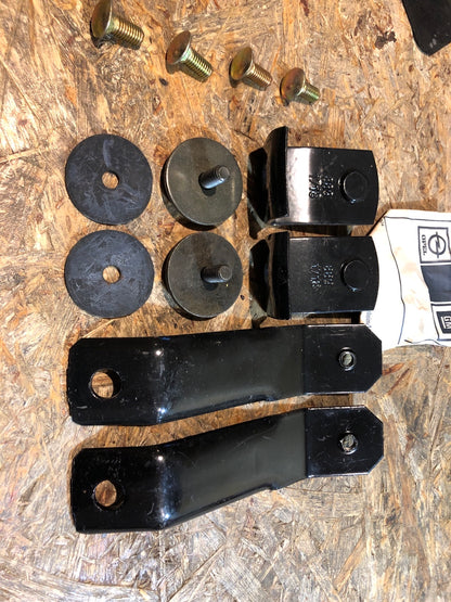 Original Opel Manta B Halter Set Stoßstange Neu