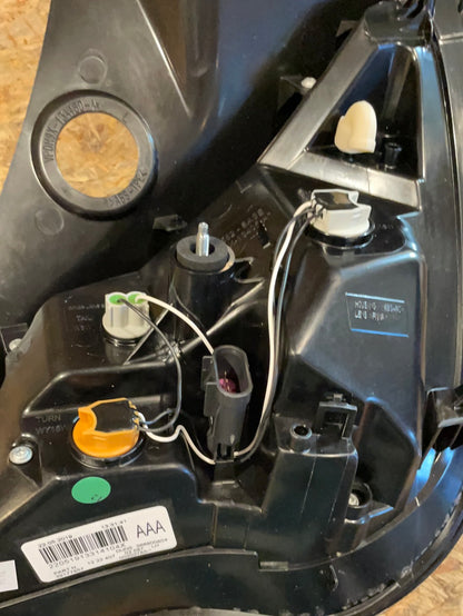 Original GM Opel Adam Rückleuchte links Neu