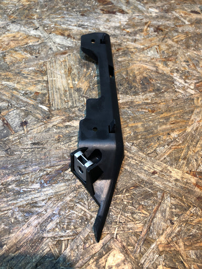 Original GM Opel Astra G Halter Stoßfänger Neu