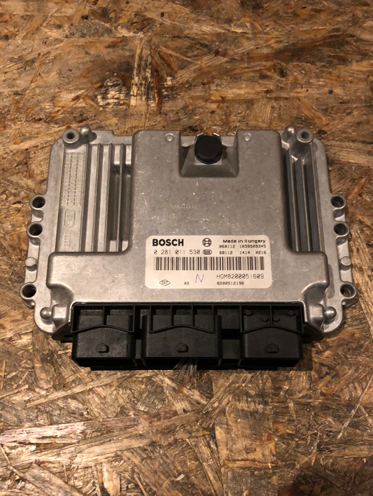 Original GM Opel Vivaro A Motorsteuergerät Neu