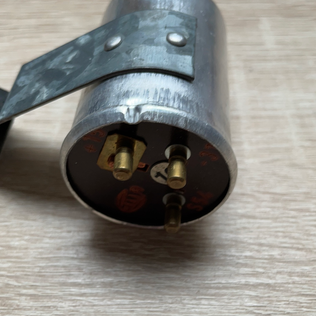 Original GM Opel Olympia Rekord A/B Blitz 1,9t Blinkerrelais Neu