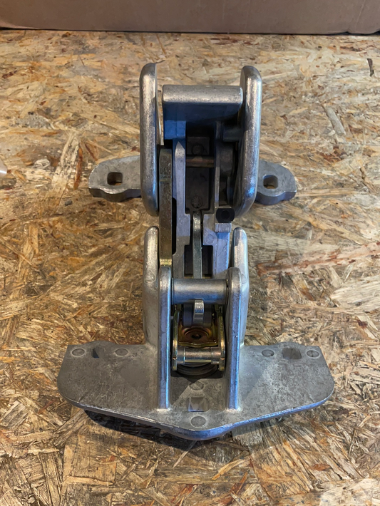 Original GM Opel Vivaro A Türscharnier hinten Neu