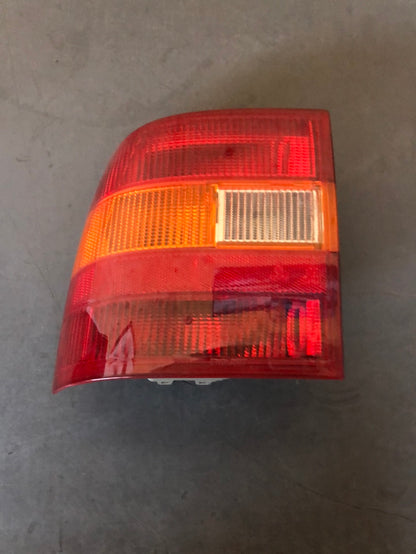 Original GM Opel Vectra A Heckleuchte links Neu