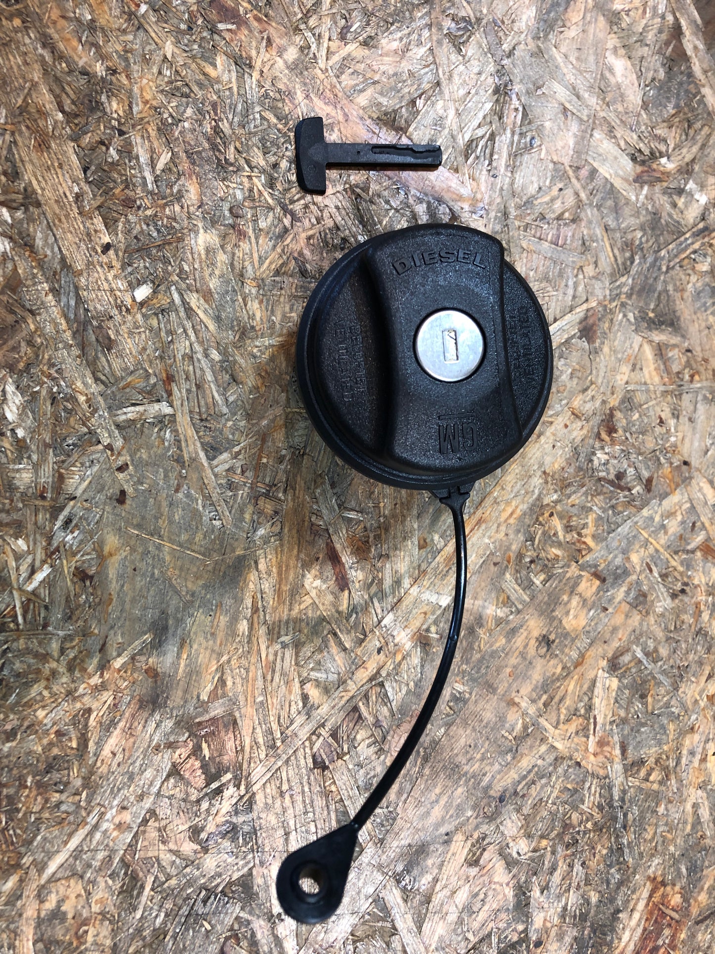 Original GM Opel Combo C Corsa C Meriva A Tankdeckel Diesel Neu
