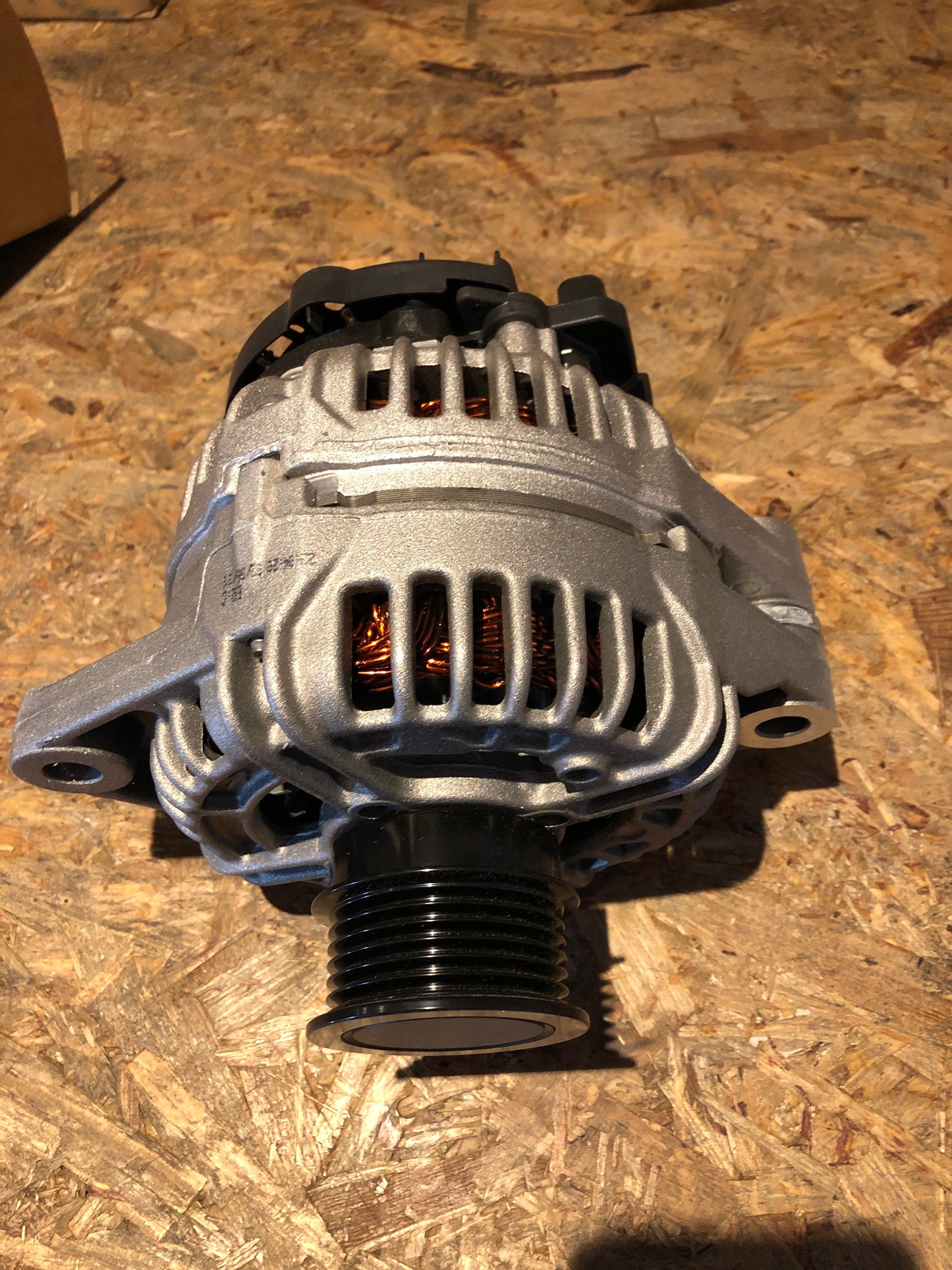 Original Opel Astra H Signum Vectra C Zafira B Lichtmaschine Neu