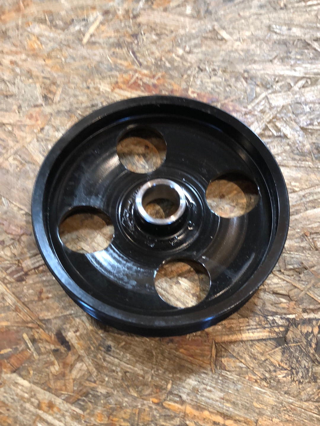 Original GM Opel Movano 1.9 Vivaro A 2.0 Riemenscheibe Servopumpe Neu