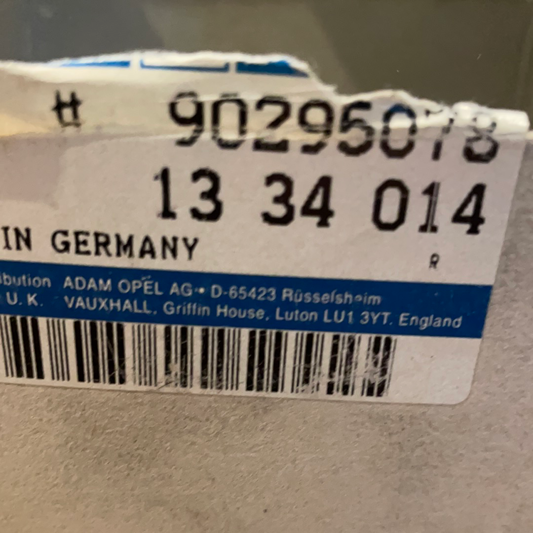 Original GM Opel Kadett E Astra F Ascona C Wasserpumpe Neu