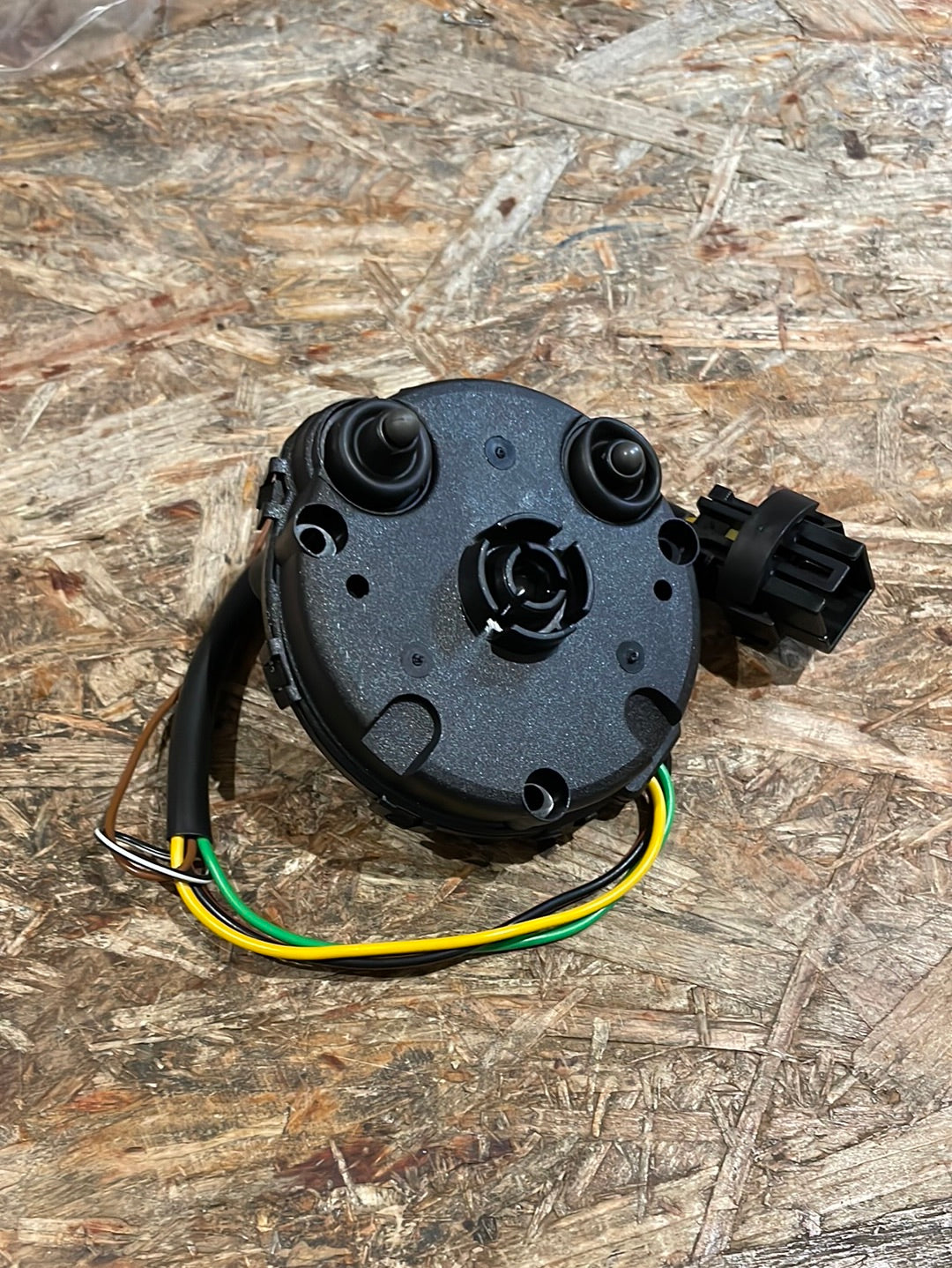 Original GM Opel Vectra A Stellmotor Spiegeleinstellung links Neu