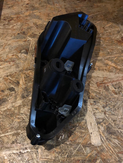 Original GM Opel Insignia Sports Tourer Lampenträger Rückleuchte hinten rechts Neu