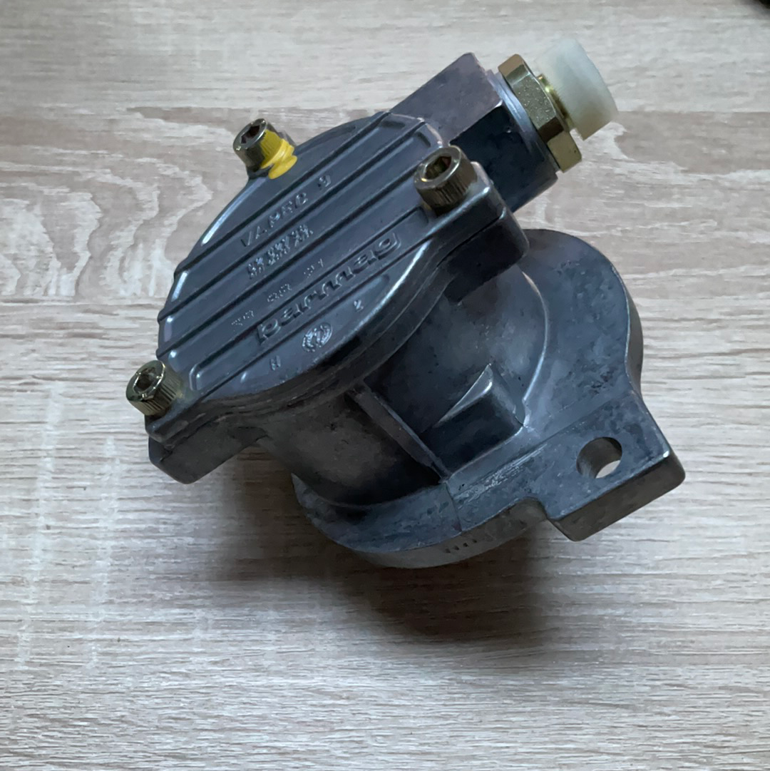 Original GM Opel Ascona C Kadett E Vectra A Unterdruckpumpe Neu