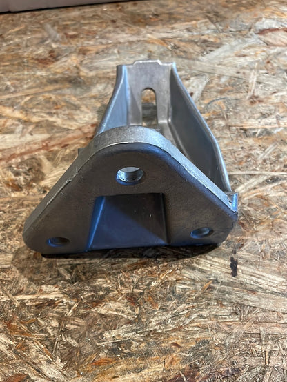 Original GM Opel Rekord E Monza Senator A Manta B Motorhalter vorne rechts Neu