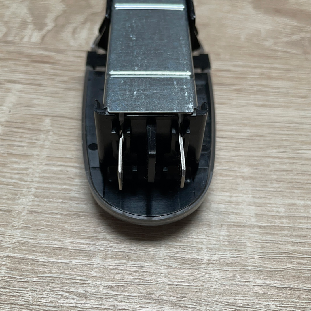 Original GM Opel Vectra B Omega B Einstiegslampe Tür Neu
