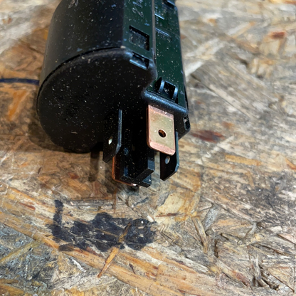 Original GM Opel Tigra B Bremslichtschalter Neu
