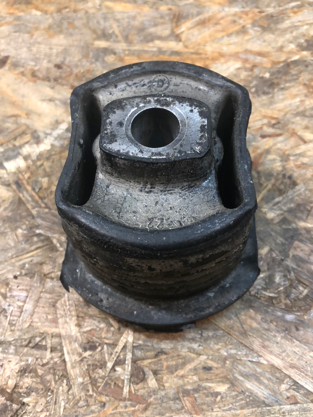 Original Opel Monza PU Dämpfungsblock Neu