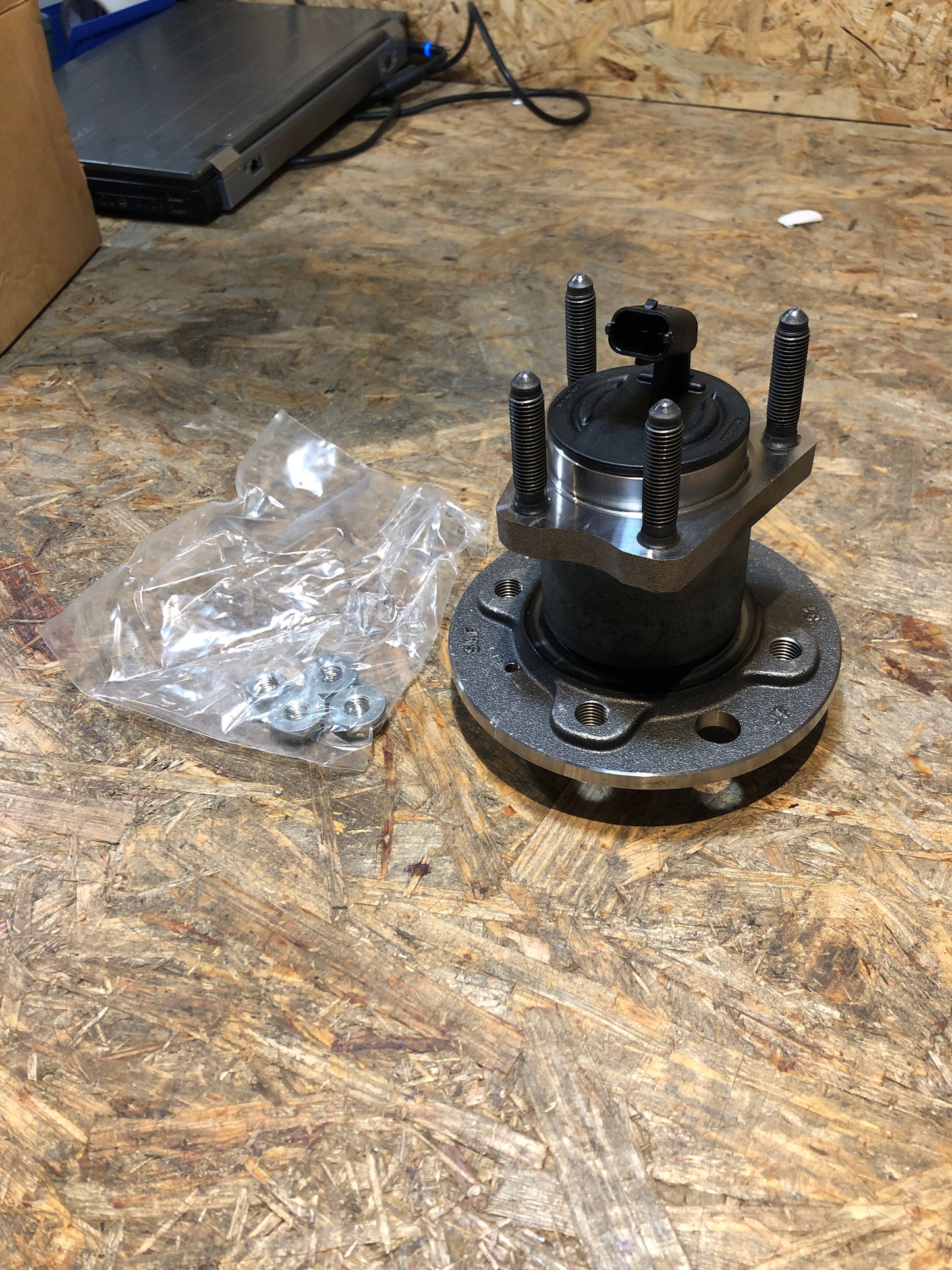 Original Opel Astra H Twin Top 1,6 CX Radlagersatz hinten