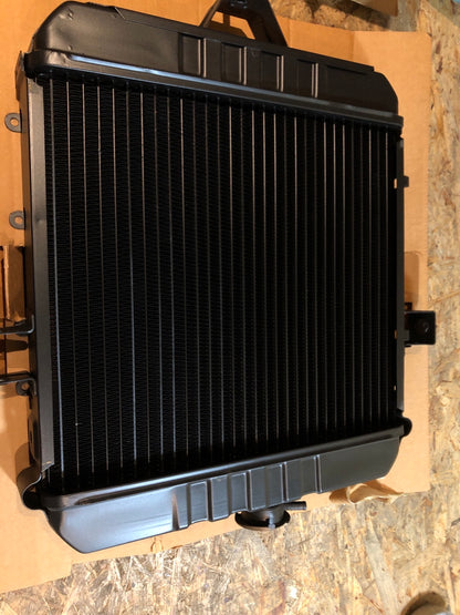 Original Opel Rekord E1 Kühler Neu