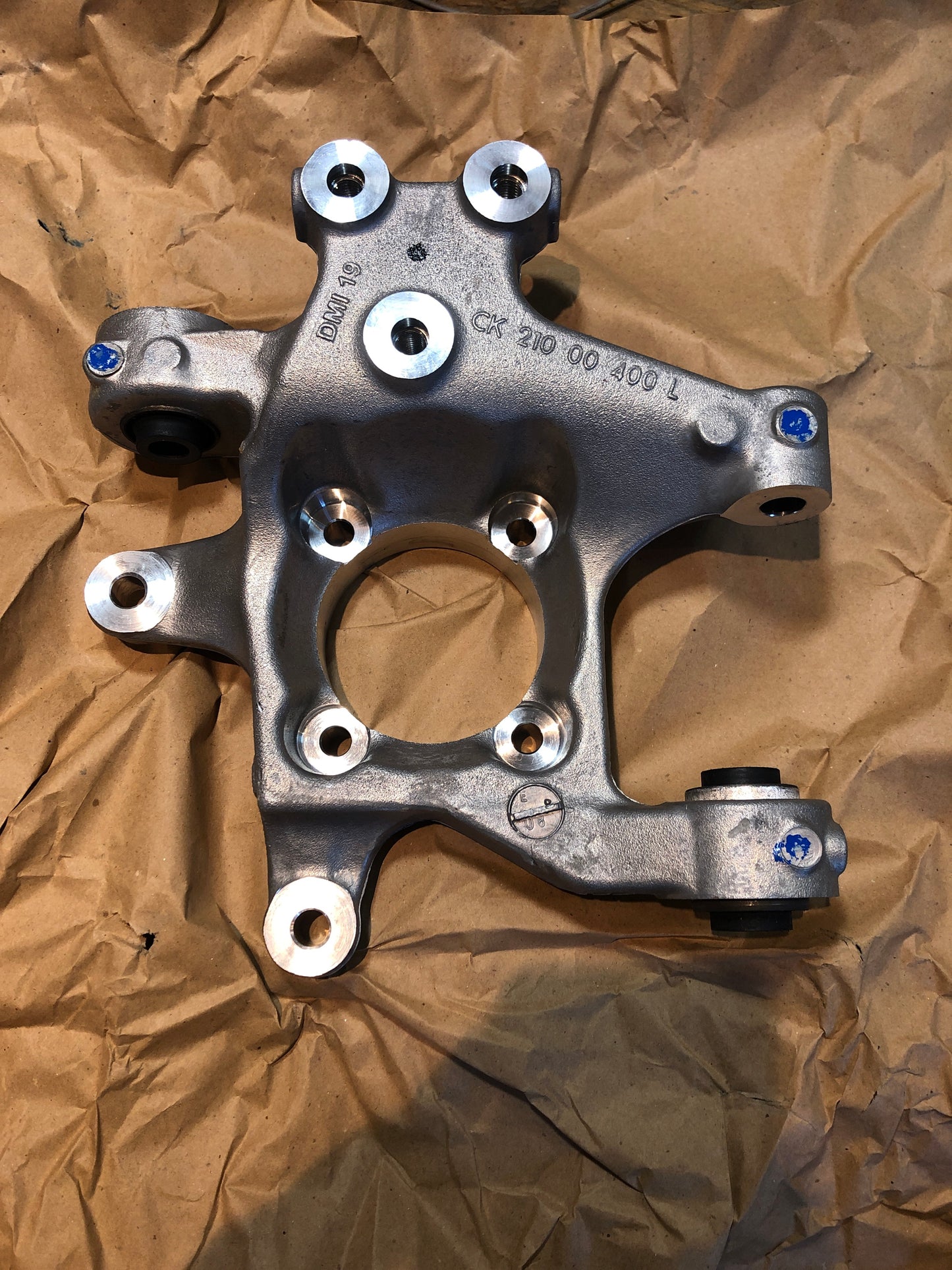 Original GM Opel Antara Chevrolet Captiva C140 (M) Achsschenkel Neu