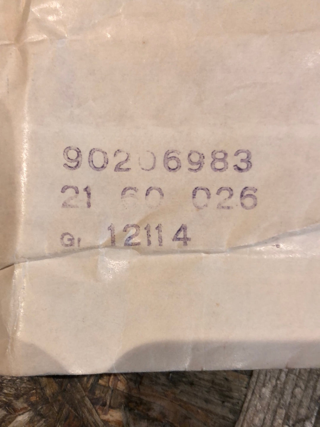 Original GM Opel Kadett E 3-Türer Farbstreifen Fensterrahmen Hintertür links Schwarz Neu