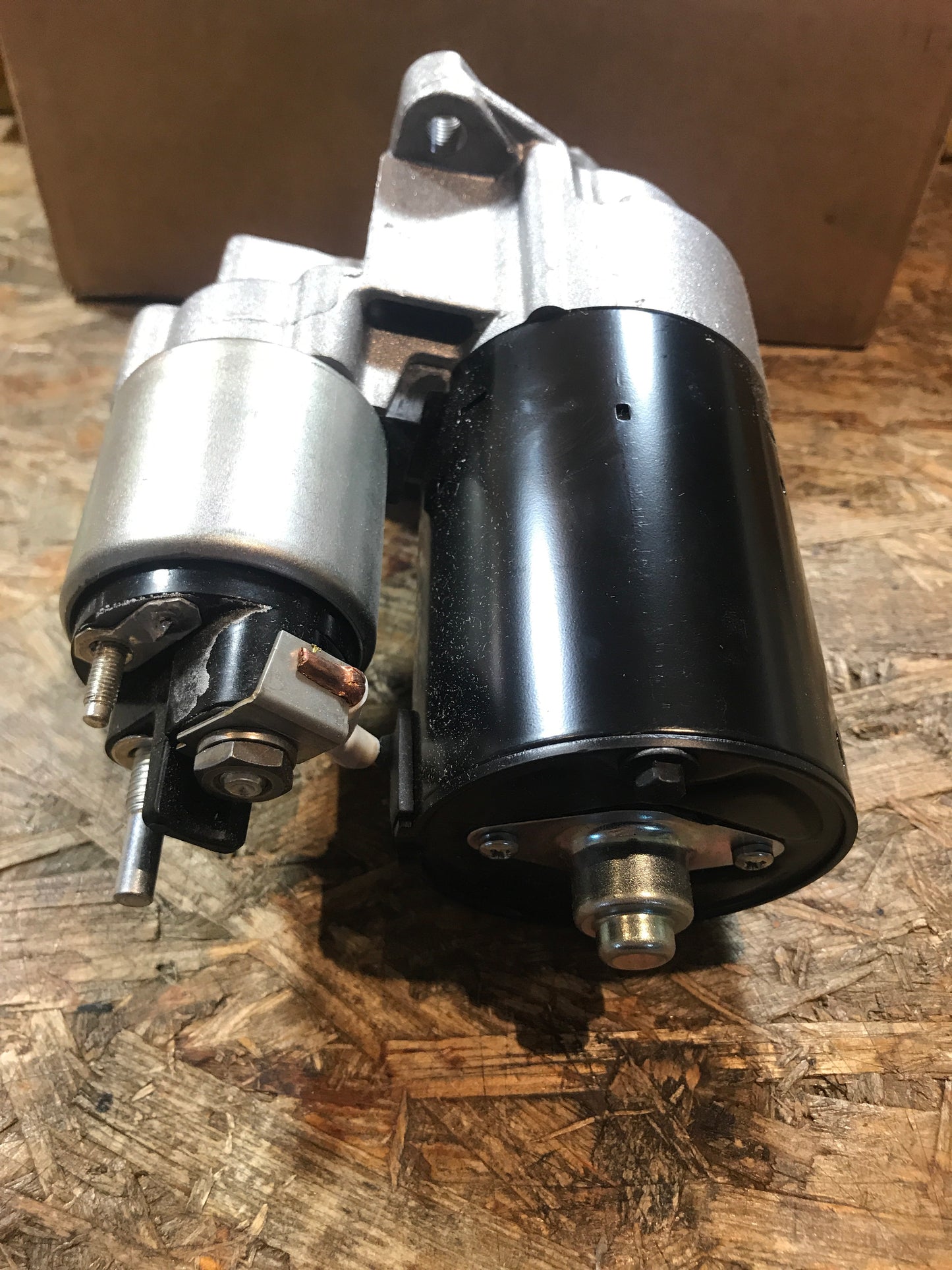 Original Opel Vivaro Anlasser NEU