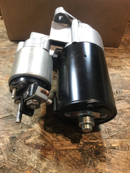 Original Opel Vivaro Anlasser NEU