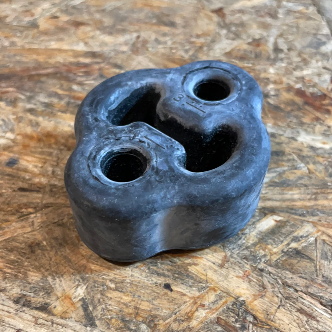 Original GM Opel Anschlagpuffer Auspuff Neu