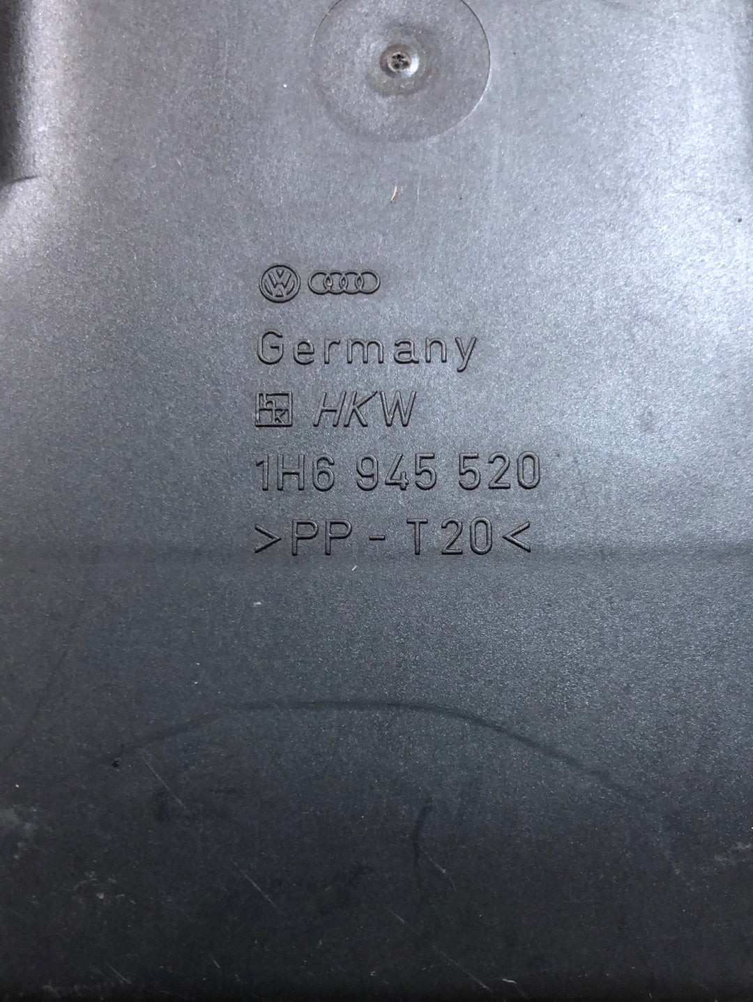 Original VW Golf 3 Abdeckkappe für Lampenträger Heckleuchte Neu