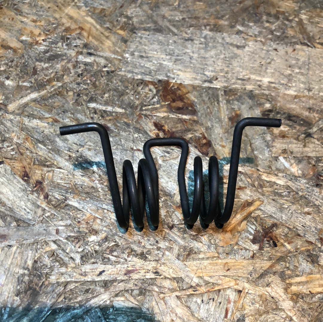 Original GM Opel Mokka Feder Pedal Neu