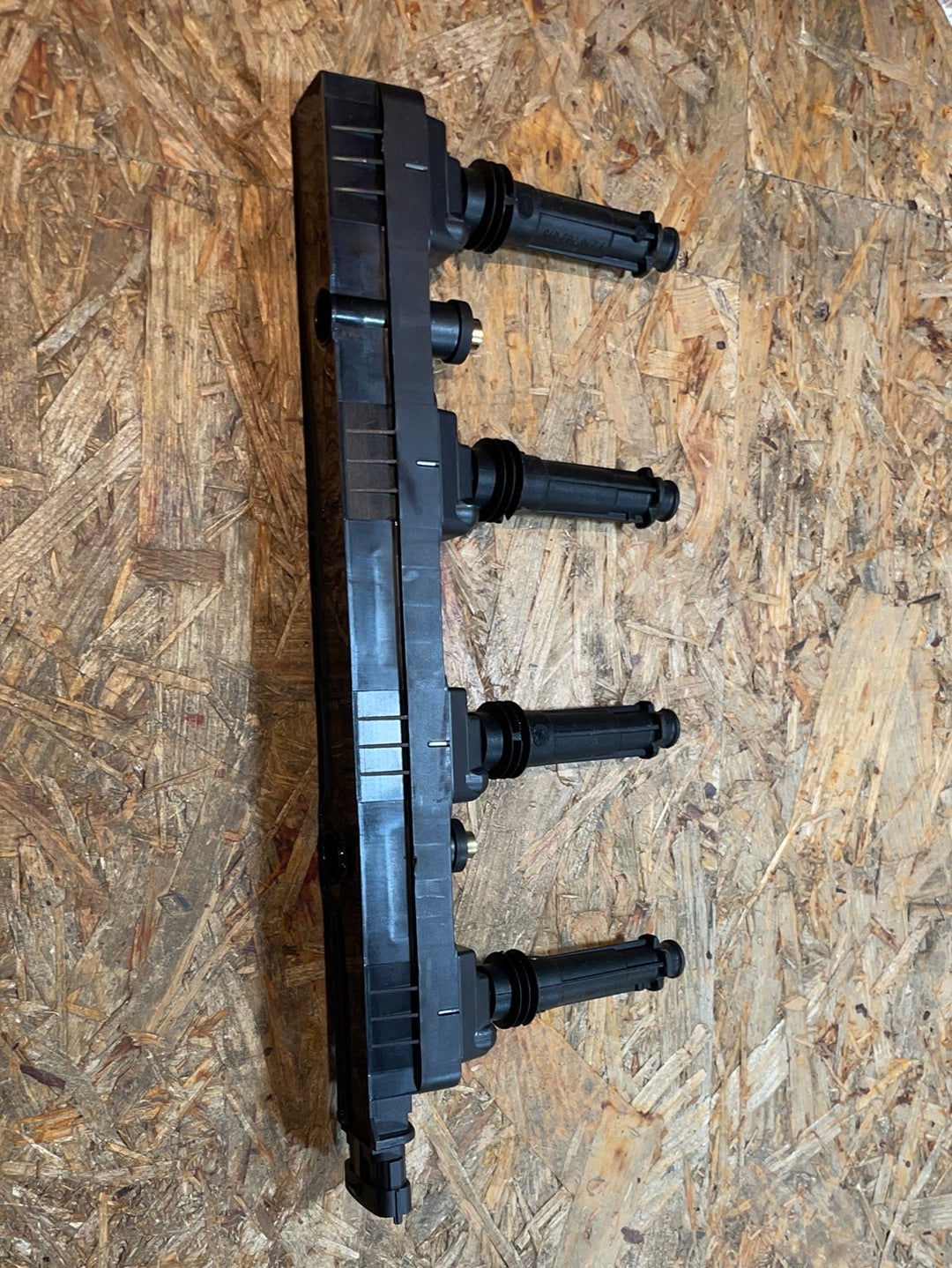 Original GM Opel Omega B 2,2 16V Zündspule Zündmodul Neu
