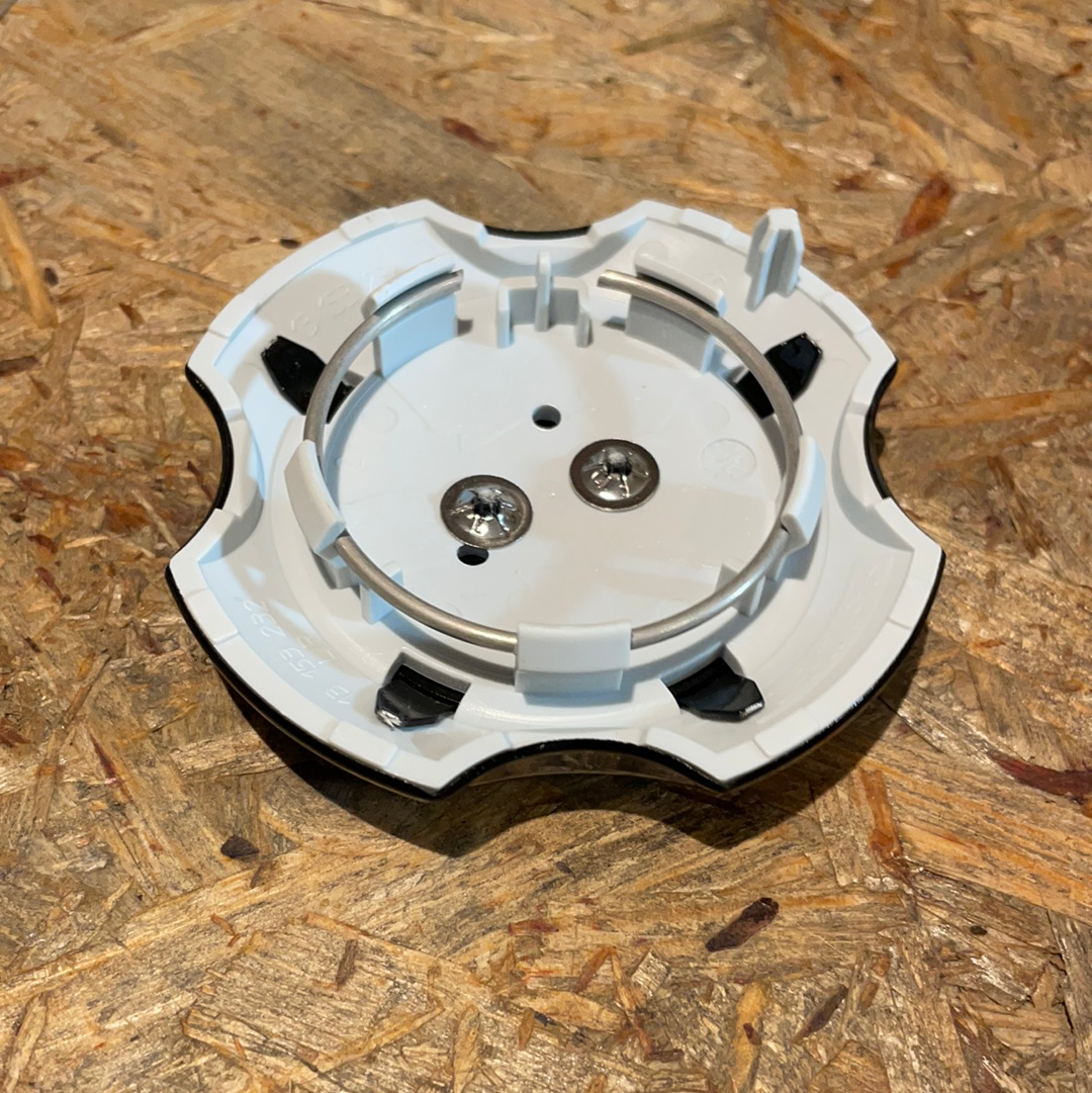 Original GM Opel Corsa D Adam Radkappe Zierdeckel Neu