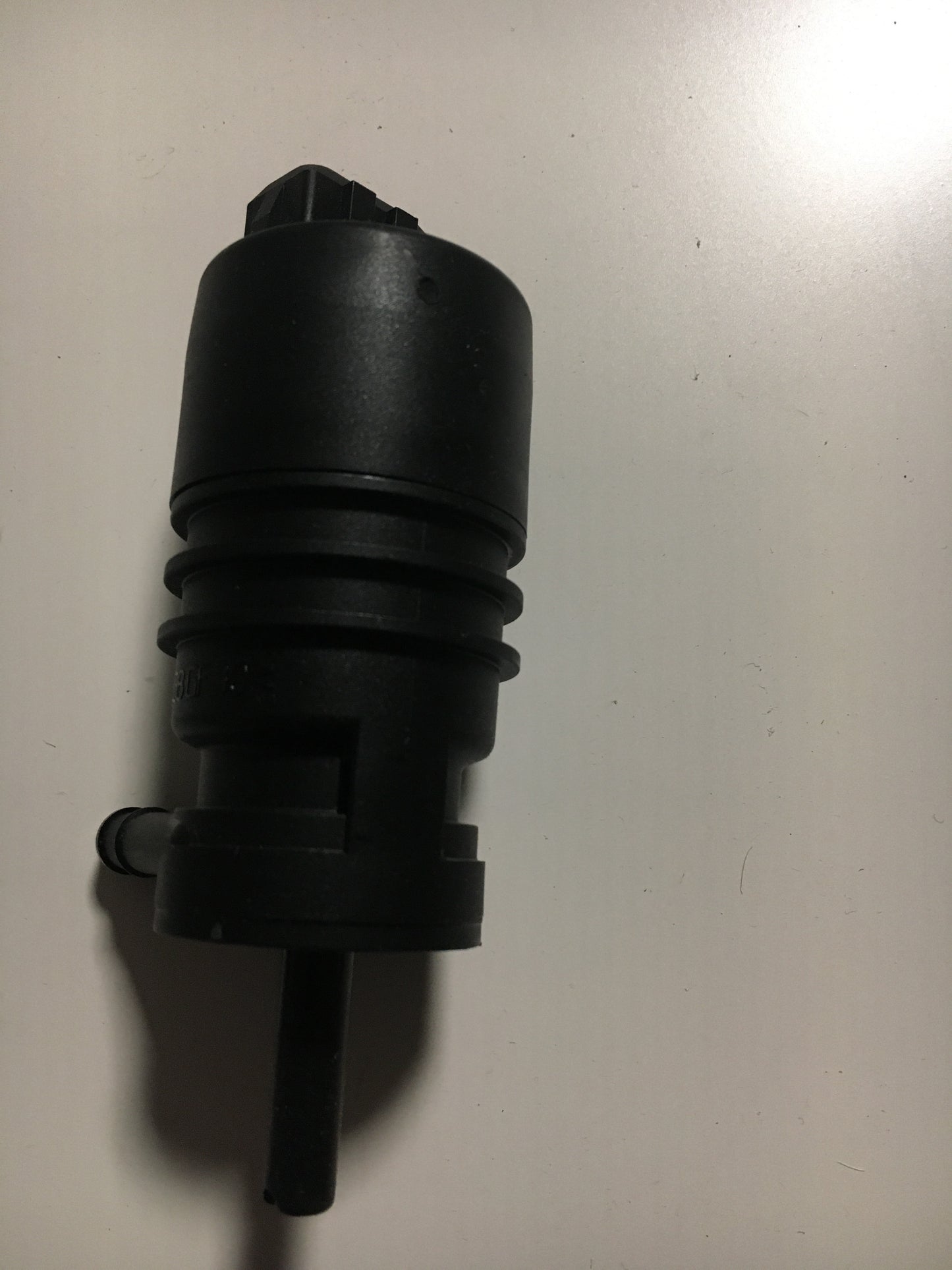 Original Astra Omega Corsa Waschwasserpumpe Scheibenreinigung NEU