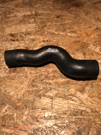 Original GM Opel Astra H 1.9 CDTi Schlauch Ladeluftkühler Neu