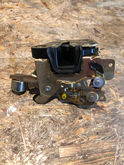 Original GM Opel Astra F Türschloss Hinten Rechts Neu