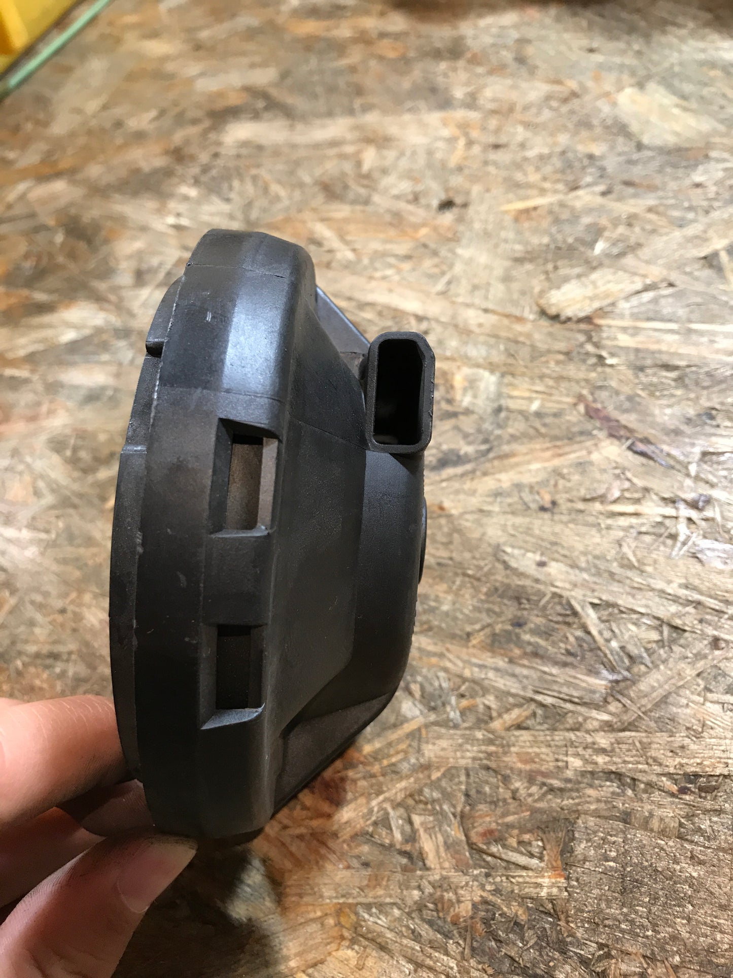 Original VW Polo 86C Schutzkappen Scheinwerfer NEU