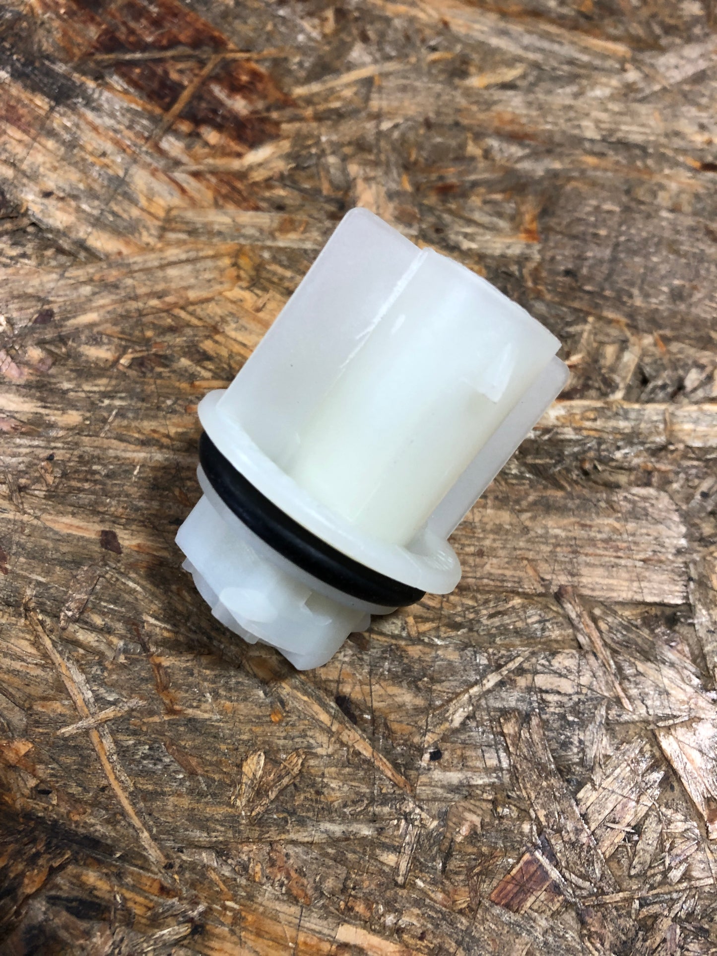 Original GM Opel Zafira Halterung Lampe Vorne Neu