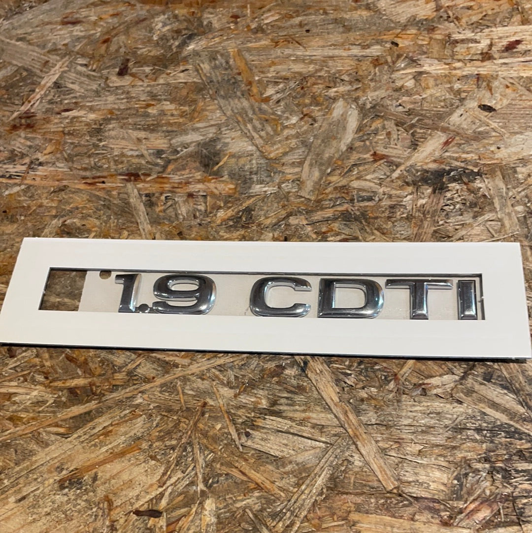 Original GM Opel Vectra C Caravan Schriftzug „1.9 CDTI“ hinten Neu