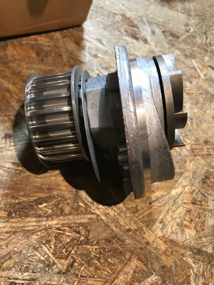 Original Vectra A Astra F Kadett E Ascona C Wasserpumpe NEU