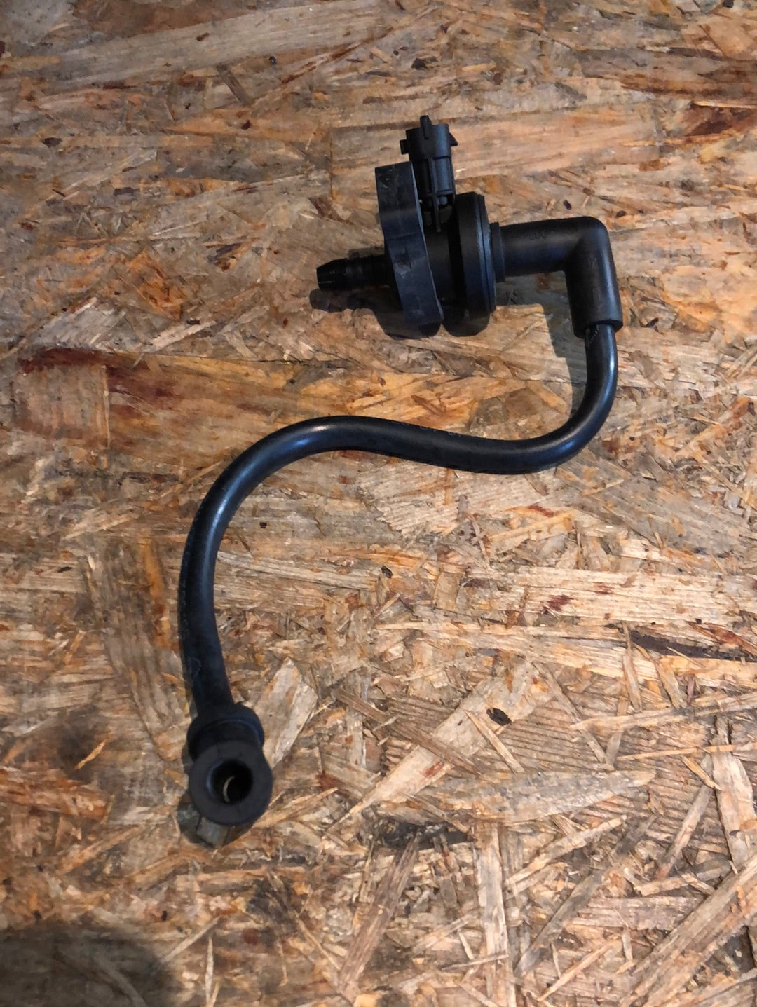 Original GM Opel Vectra C Kontrollventil Kraftstoffverdampfung Neu