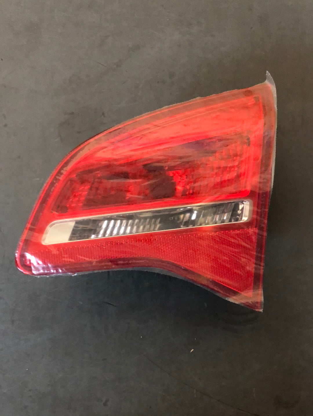 Original GM Opel Meriva B Heckleuchte rechts innen Neu