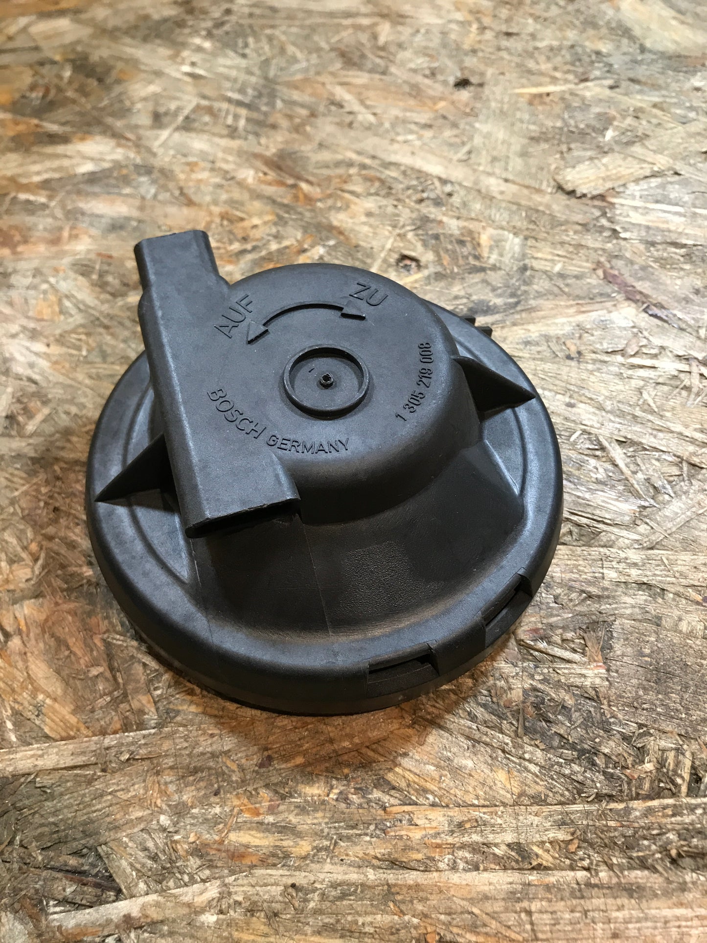 Original VW Polo 86C Schutzkappen Scheinwerfer NEU