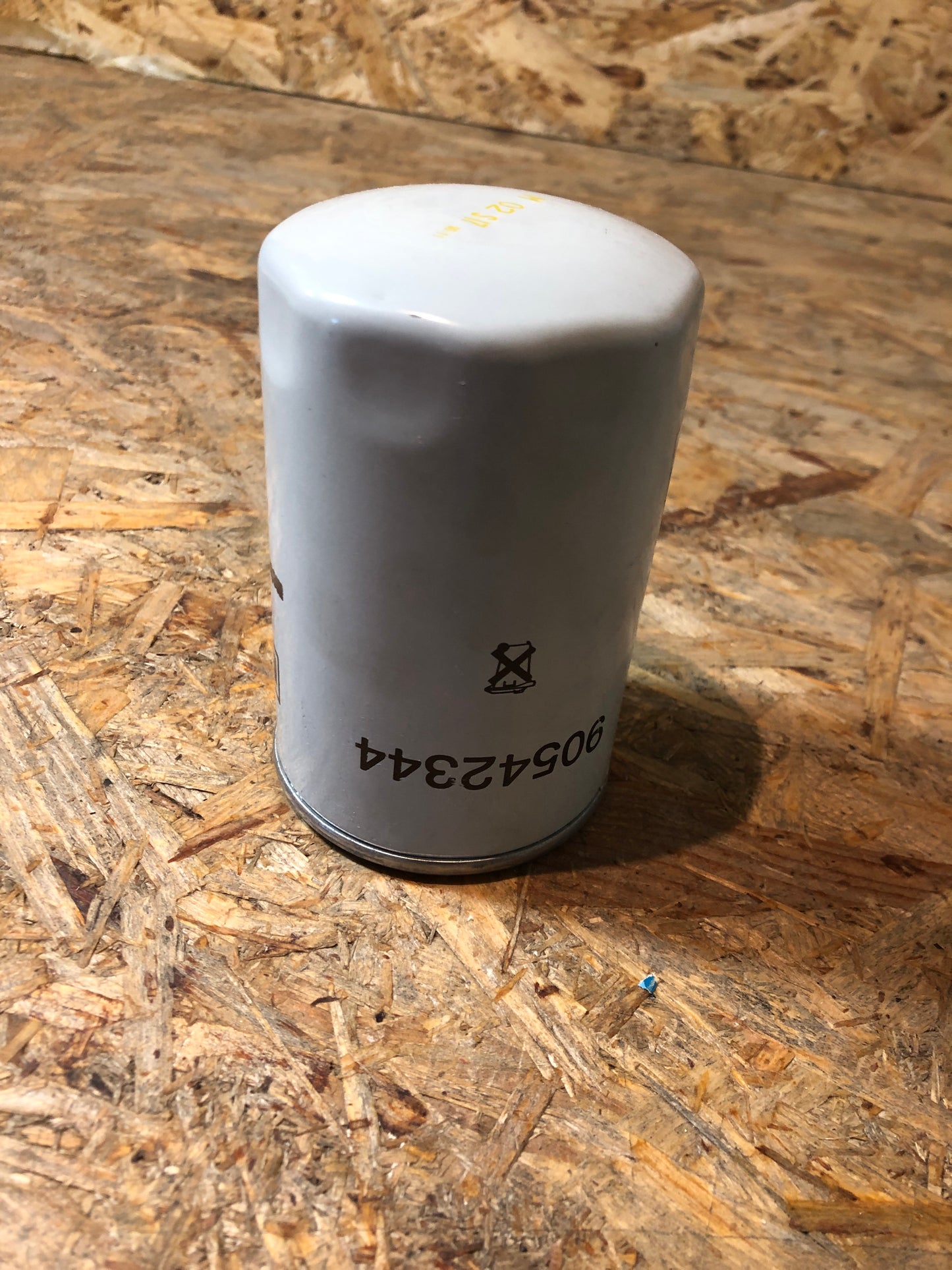 Original Opel Frontera A 2,5 TD Ölfilter Neu