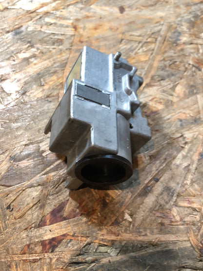 Original GM Opel Omega A Zündschaltergehäuse Neu