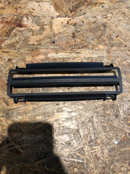 Original GM Opel Vectra C Einsatz Stoßstange Hinten Neu