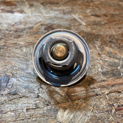 Original GM Opel Kadett C Corsa A 1,0 1,2 Thermostat Neu