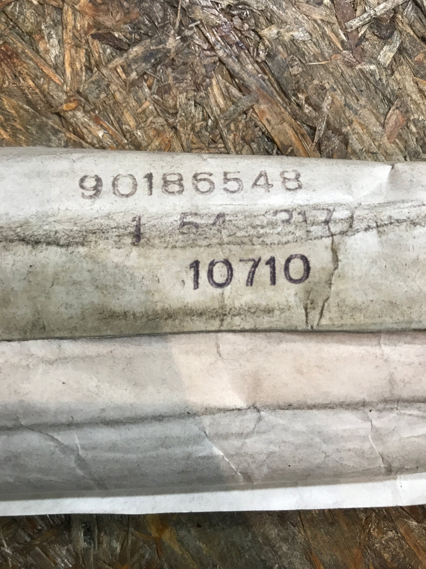 Original Opel Kadett E 3-Türig Gummiabdichtung Fensterschacht vorn NEU